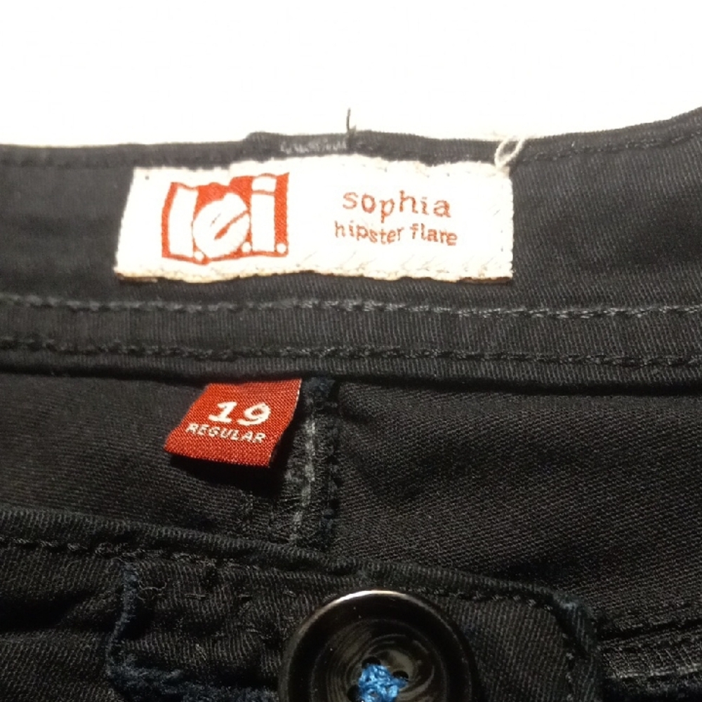 Black Sophia Hipster Flares Y2k Vintage, Raw hem, Juniors 19 Jeans - Picture 2 of 8